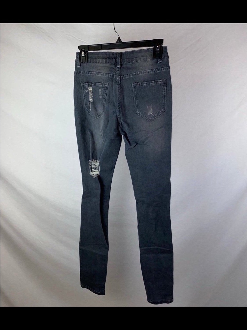 Jeans - Picture 7 of 12